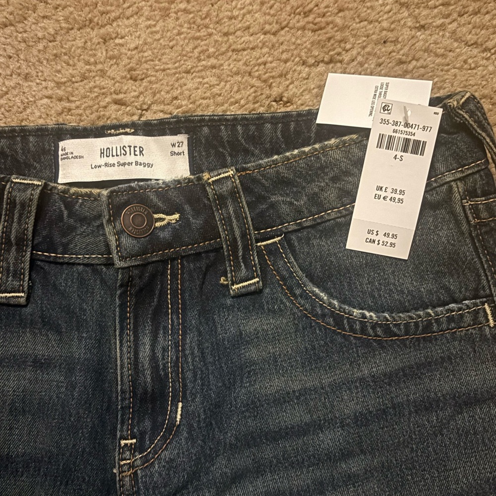 Hollister NWT Low Rise Jeans